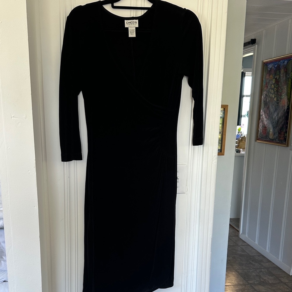 Chico's Black Wrap-Style Long Sleeve Midi Dress . Size 0 is a small medium.